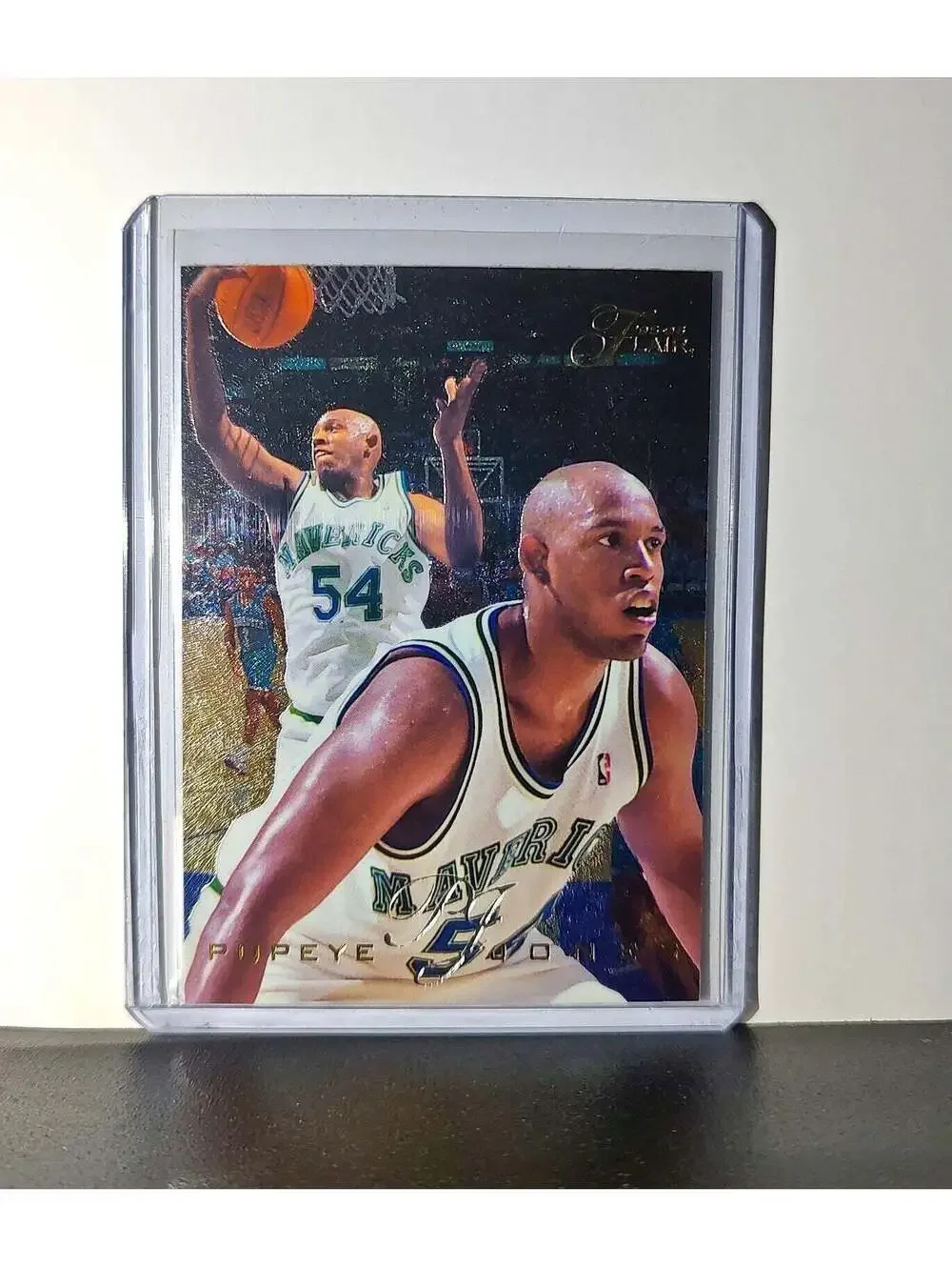 Popeye Jones 1995-96 Flair NBA #26 Card Dallas Mavericks